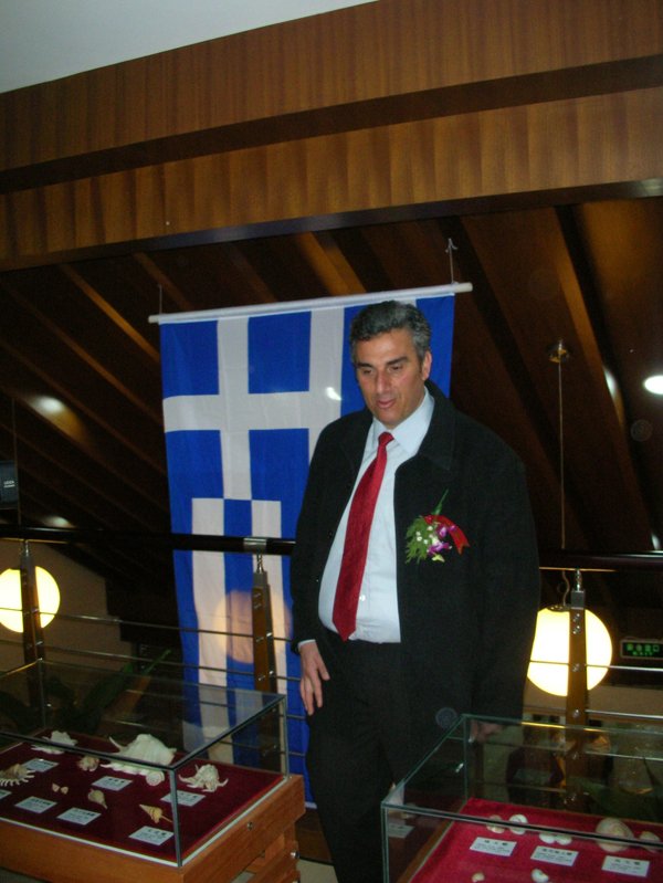 tsimekis@ 326